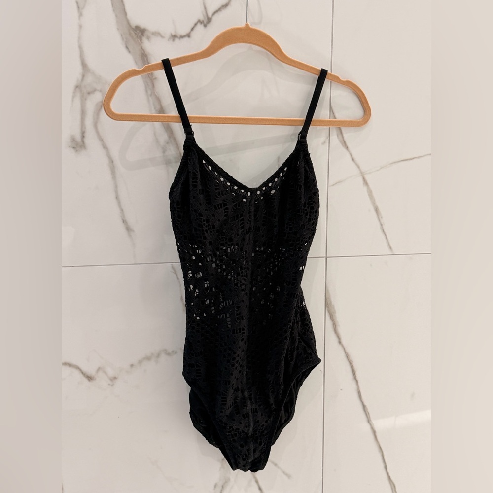 Robin Piccone Sophia One-piece Swimsuit Black Size 8